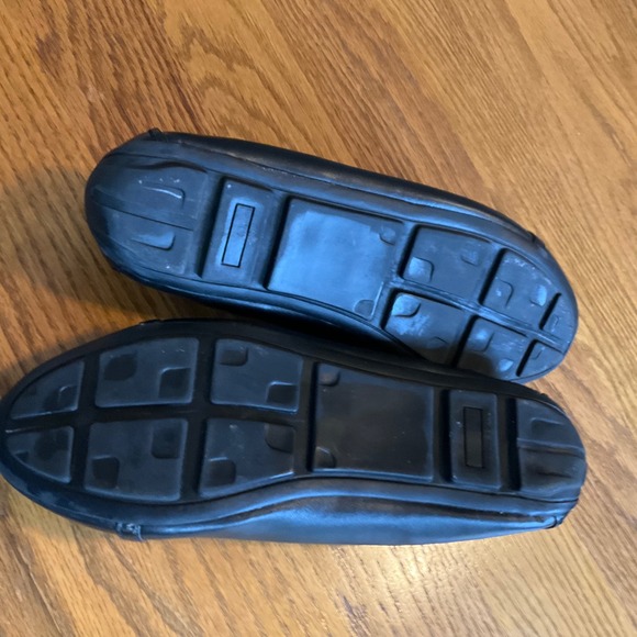 Michael Kors Fulton Moc Flats Womens 8M Black Leather Logo Medallion Excellent - Picture 9 of 10